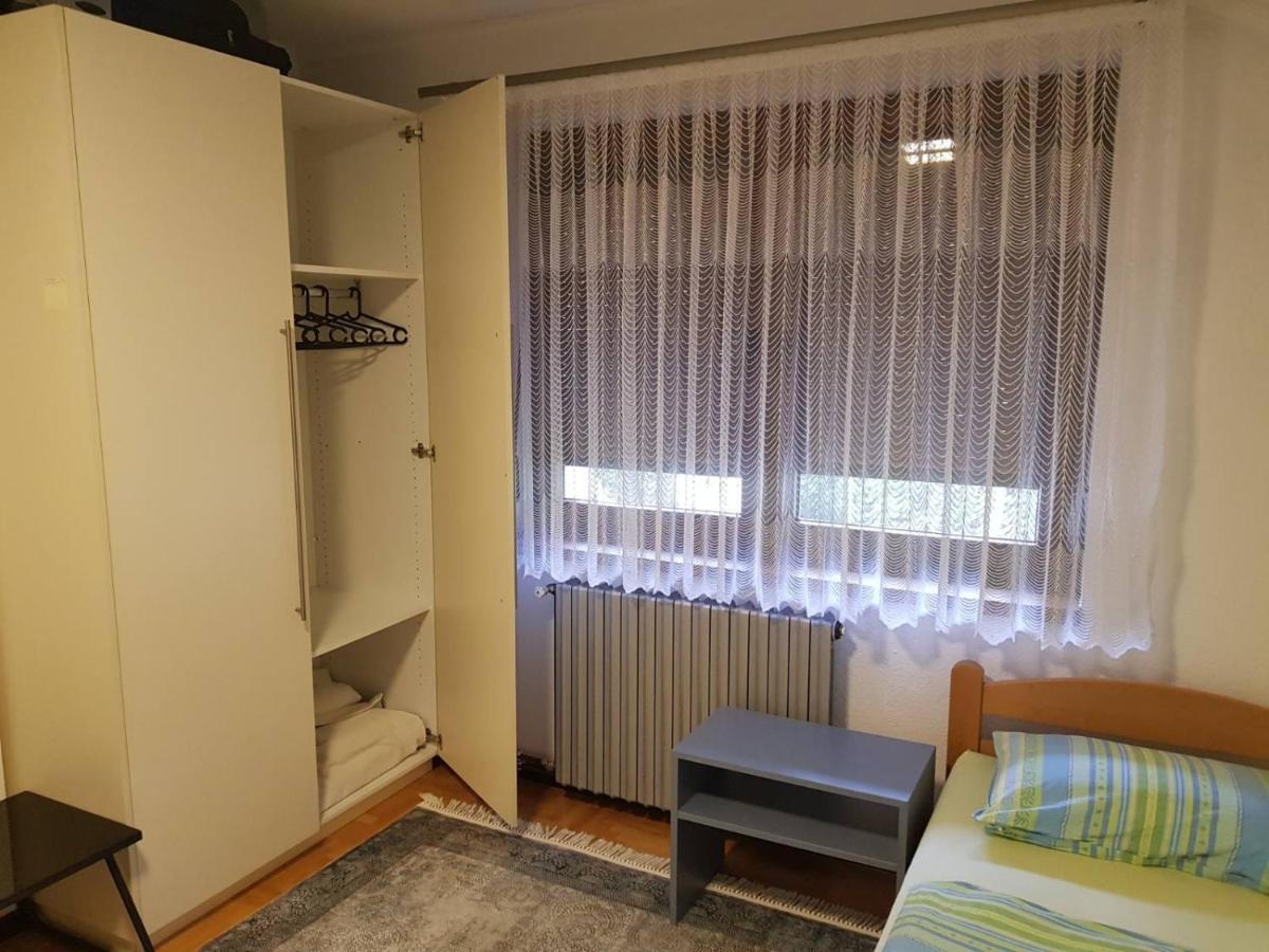 Visoko Homestay ภายนอก รูปภาพ