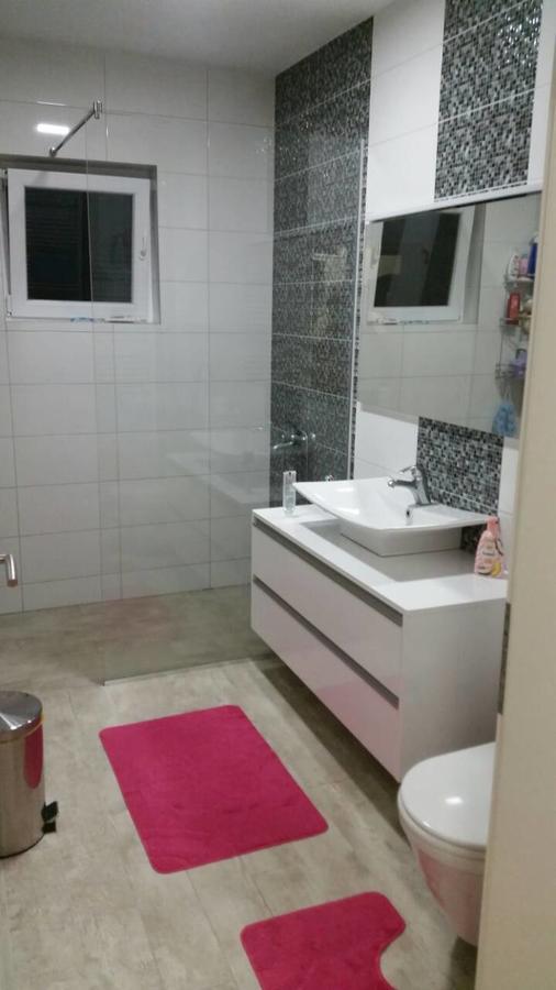 Visoko Homestay ภายนอก รูปภาพ
