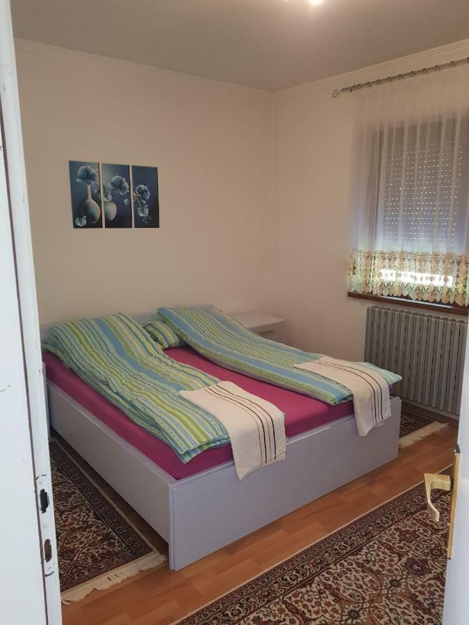 Visoko Homestay ภายนอก รูปภาพ